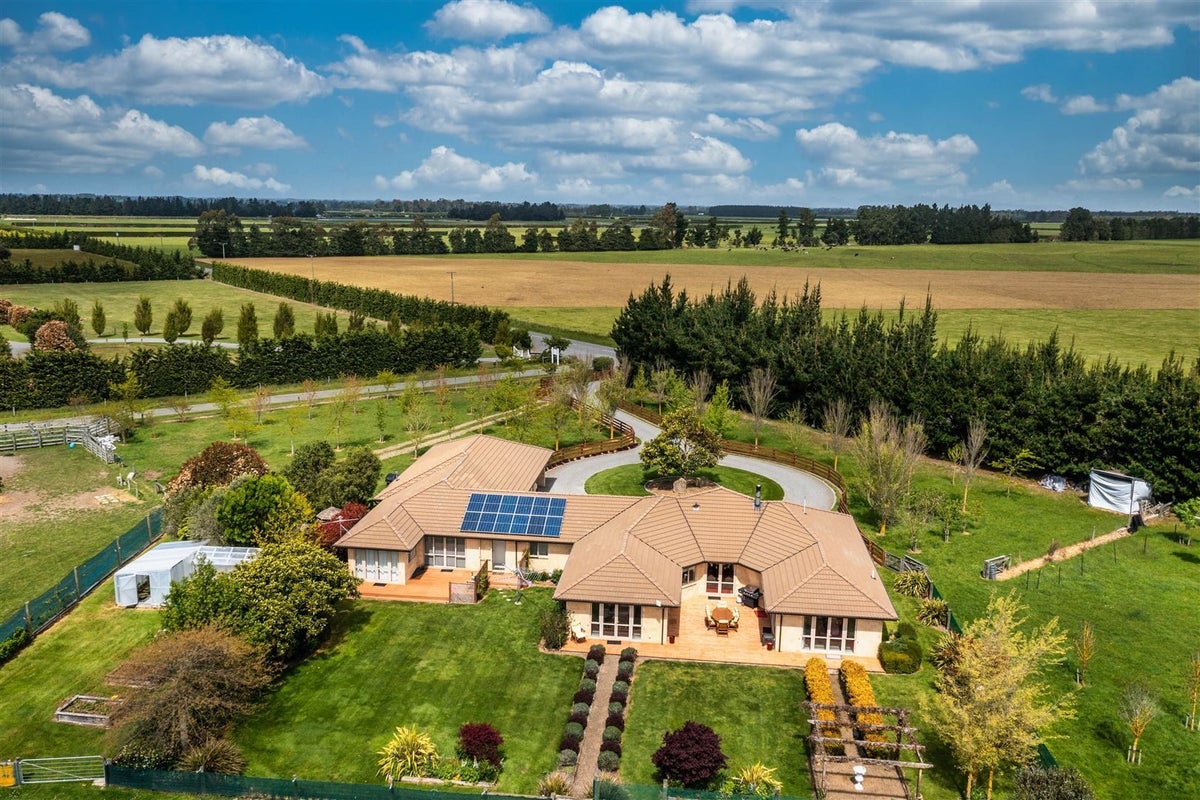 218 Boundary Road, Swannanoa, Rangiora - Carousel 1