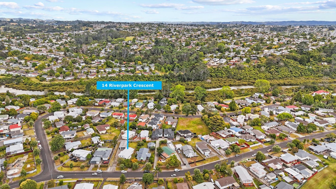 14 Riverpark Crescent, Henderson, Auckland - Carousel 20