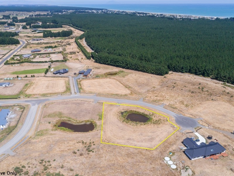 1180 Kanuka Drive, Waitarere, Levin - Carousel 1