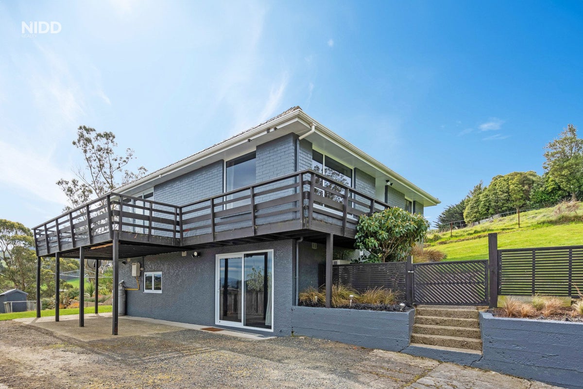24 Ensor Street, Burnside, Dunedin - Carousel 1