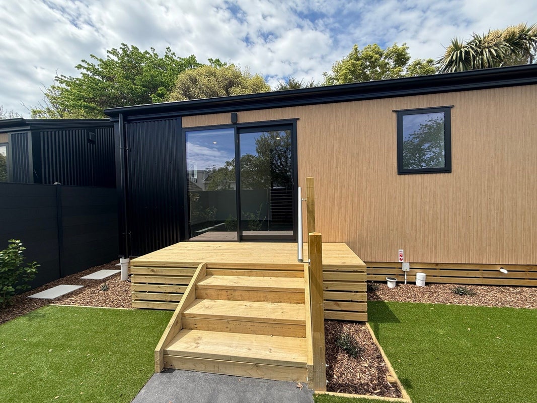 336 Ferry Road, Waltham, Christchurch - Carousel 15