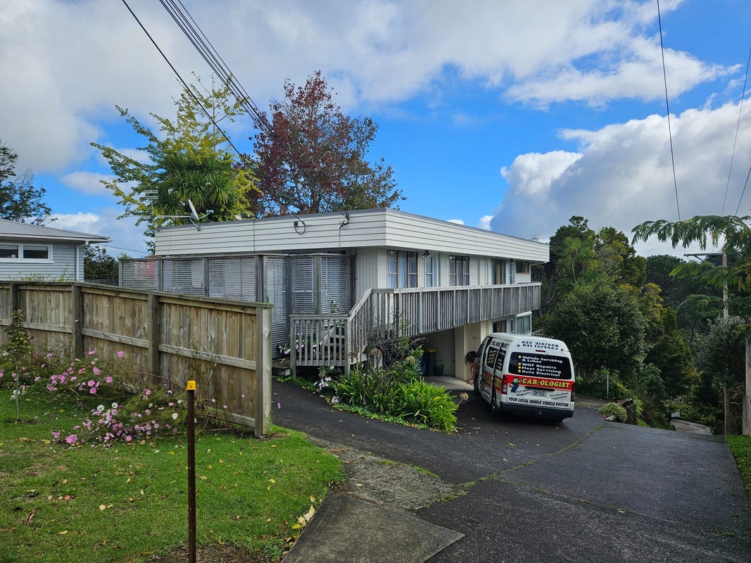2/0 Balmain Road, Birkenhead, Auckland - Carousel 1