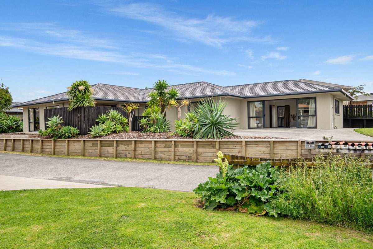 36 Pyes Pa Road, Pyes Pa, Tauranga - Carousel 2