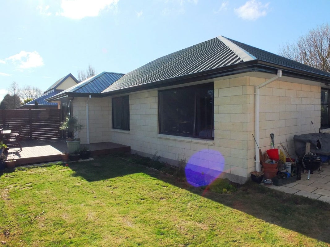 2/30 Lees Road, Strowan, Christchurch - Carousel 16