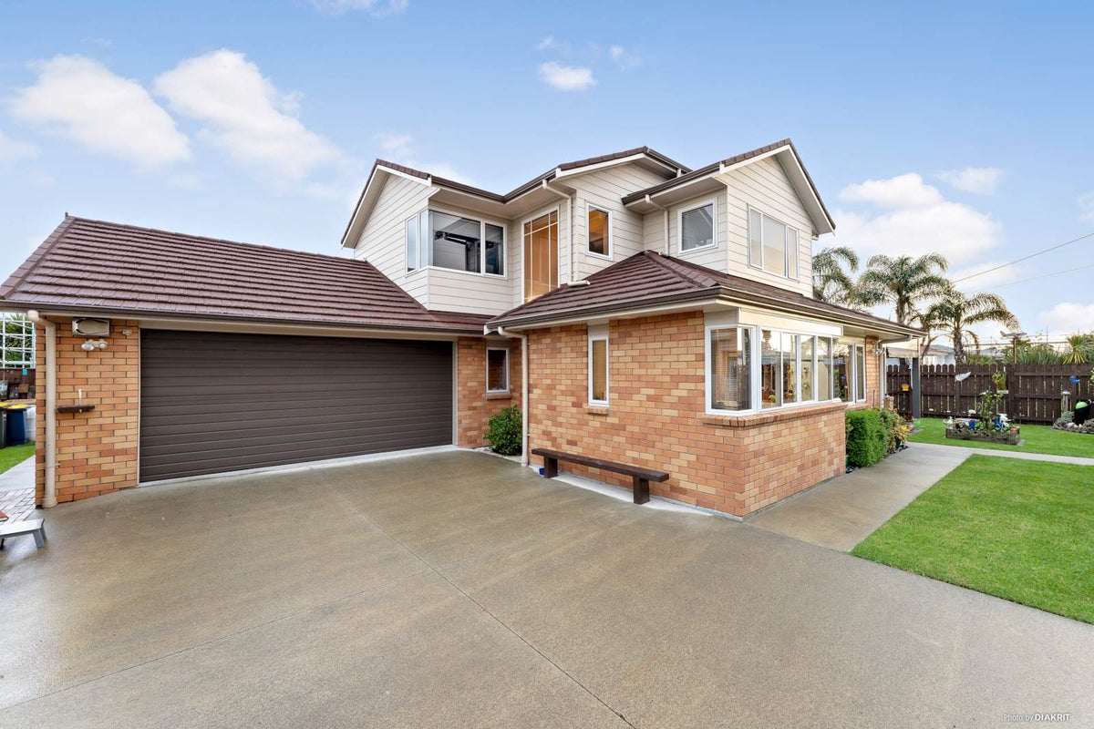 2A TAWA RD, Te Atatu Peninsula, Auckland - Carousel 1