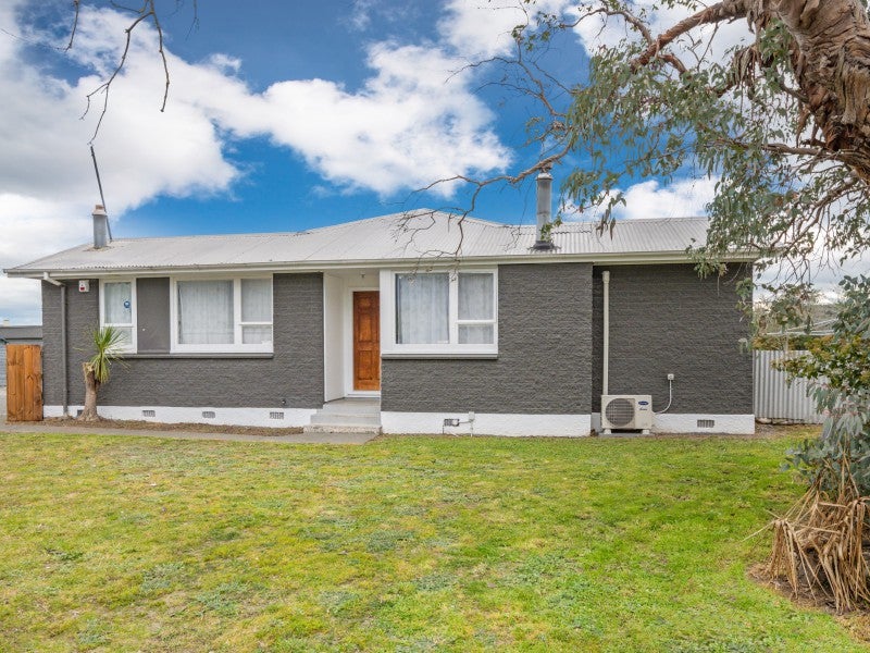 11 Bristol Place, Flaxmere, Hastings - Carousel 19