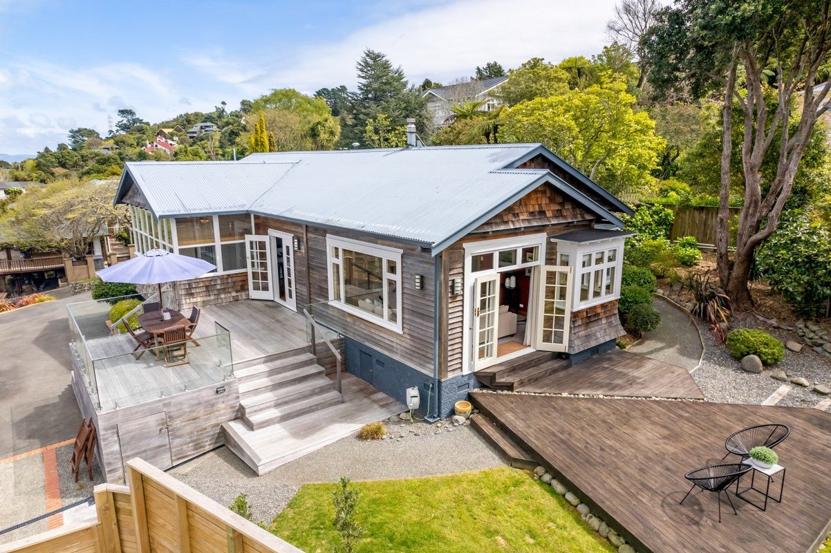 7 Wairere Road, Belmont, Lower Hutt - Carousel 1