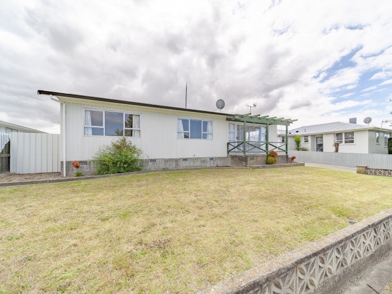 52 Freyberg Avenue, Tamatea, Napier - Carousel 17