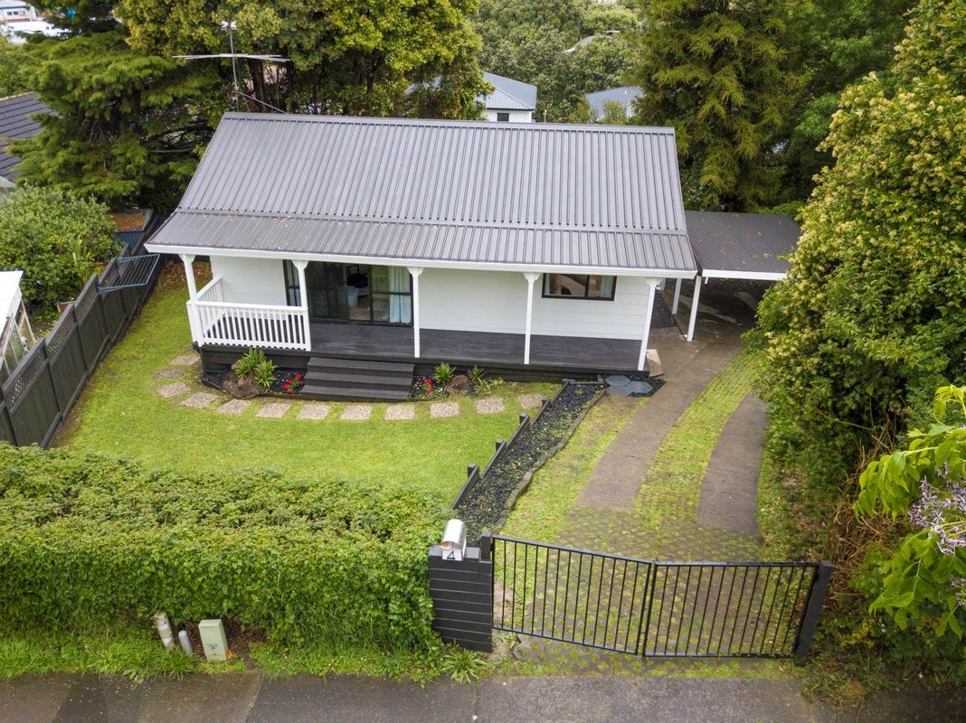 4 Peverill Crescent, Papatoetoe, Auckland - Carousel 1