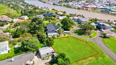 7 Blyth Street, Durie Hill, Whanganui - Carousel 1