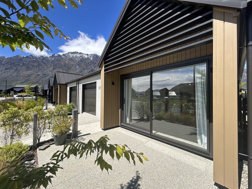 27 Inder Street, Jacks Point, Queenstown - Carousel 2