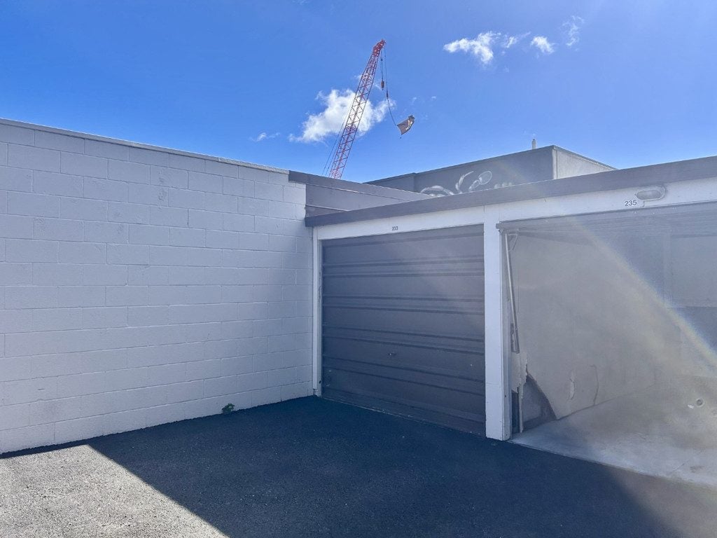 233 Marine Parade, Napier South, Napier - Carousel 11