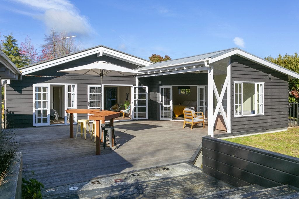 14 Liston Avenue, Hilltop, Taupo - Carousel 2