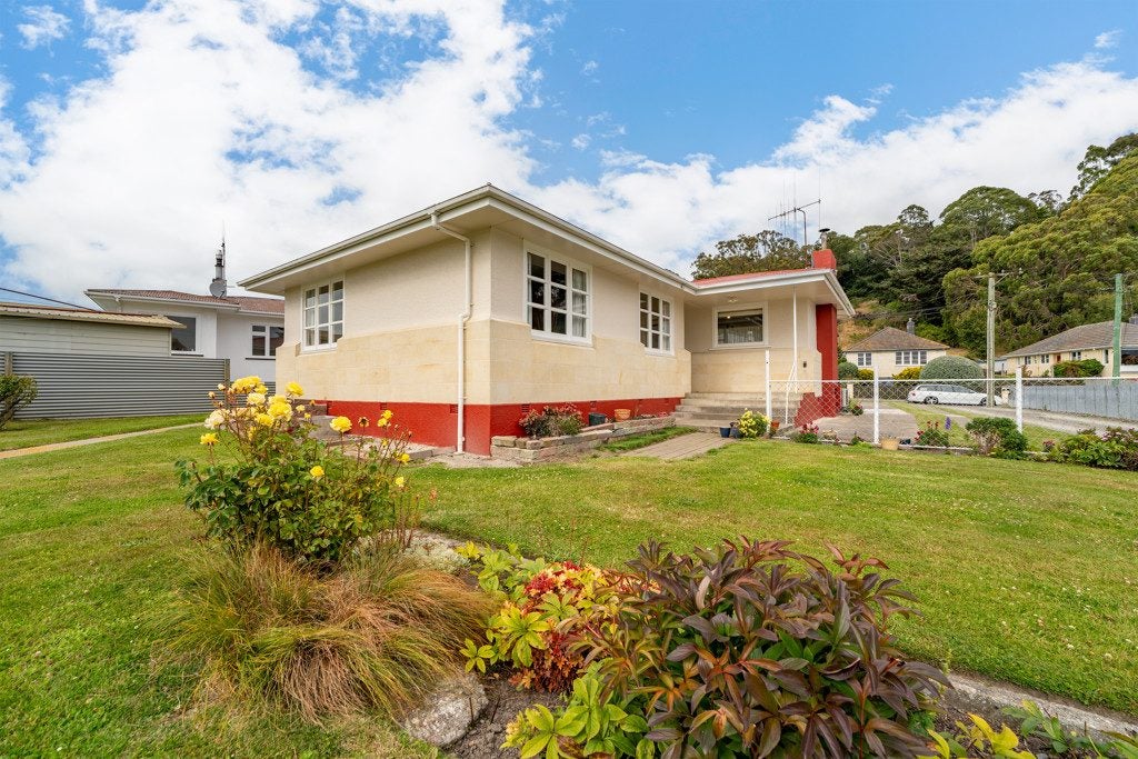 16 Fleet Street, Oamaru North, Oamaru - Carousel 1