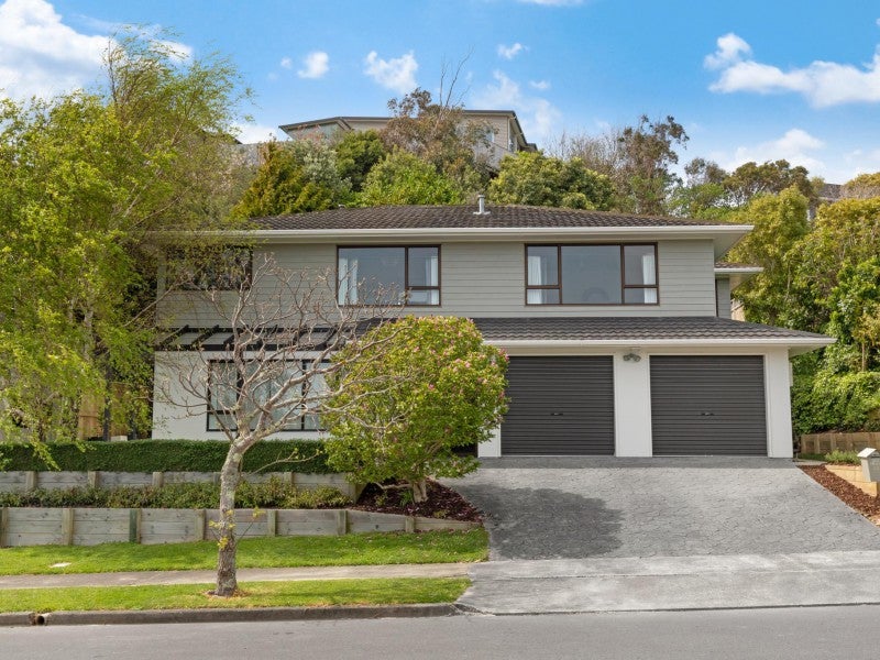 23 Spyglass Lane, Whitby, Porirua - Carousel 2