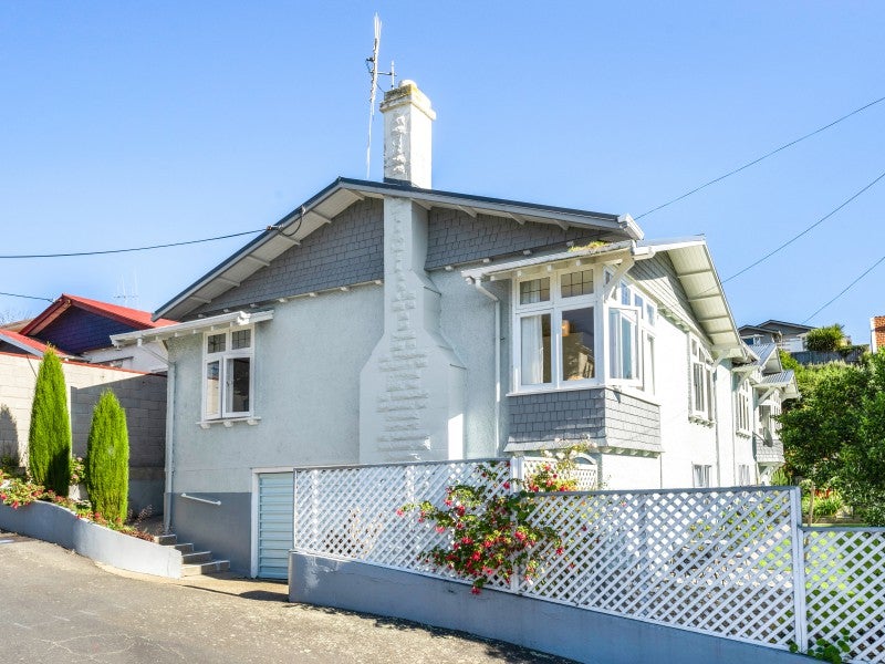 4 Ure Street, South Hill, Oamaru - Carousel 1