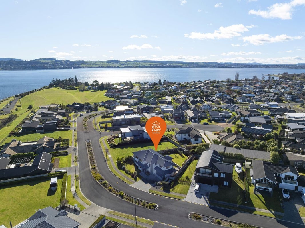 42 Victory Drive, Wharewaka, Taupo - Carousel 1