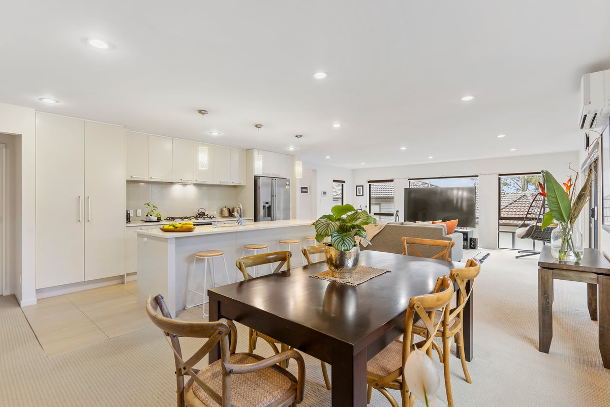 85C Carlton Street, Hillsborough, Auckland - Carousel 2