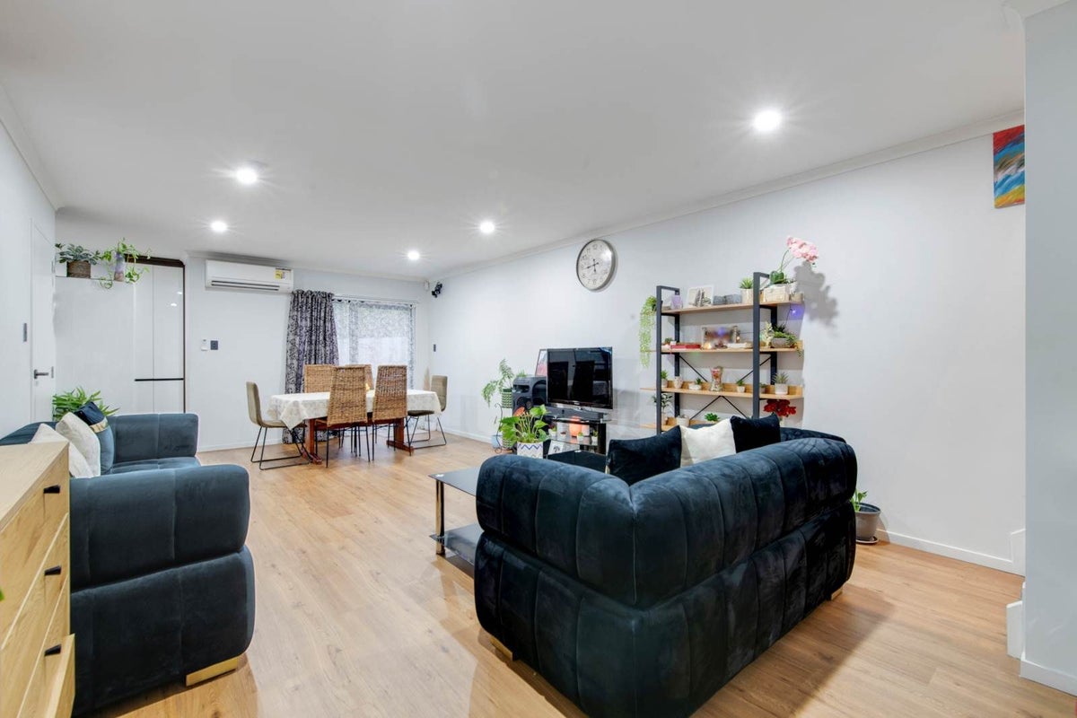 9/1 Brough Road, Manurewa East, Auckland - Carousel 2