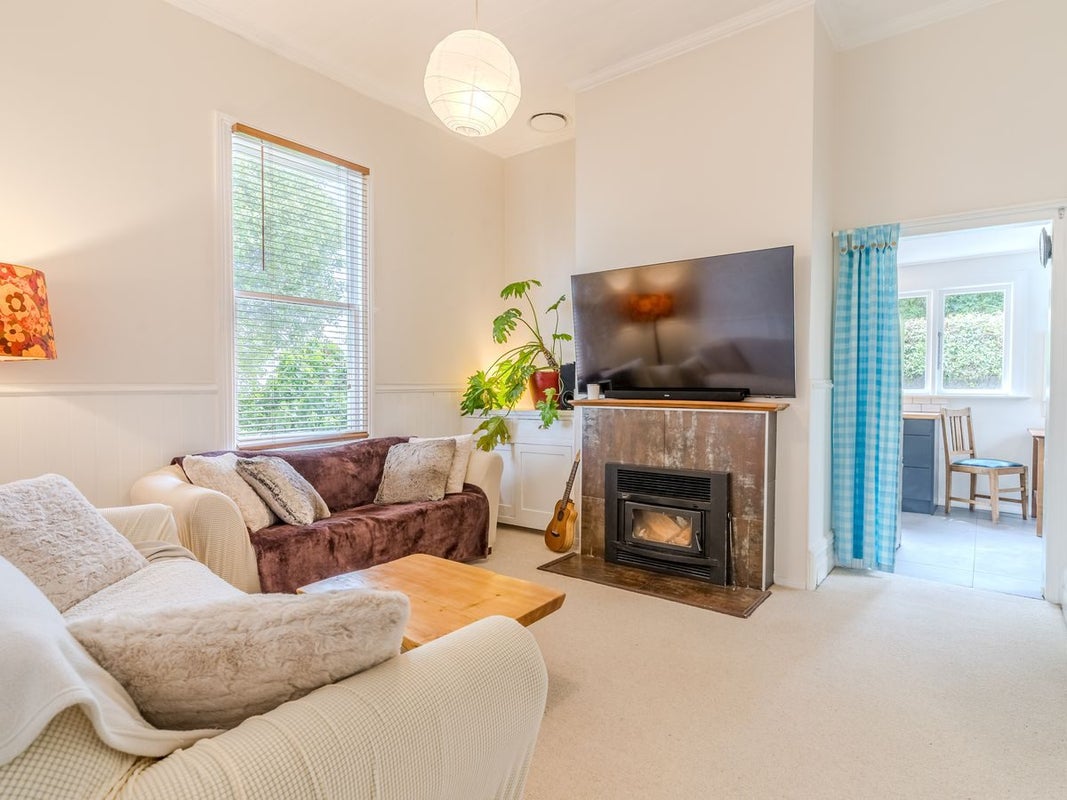 22 Neidpath Road, Mornington, Dunedin - Carousel 2