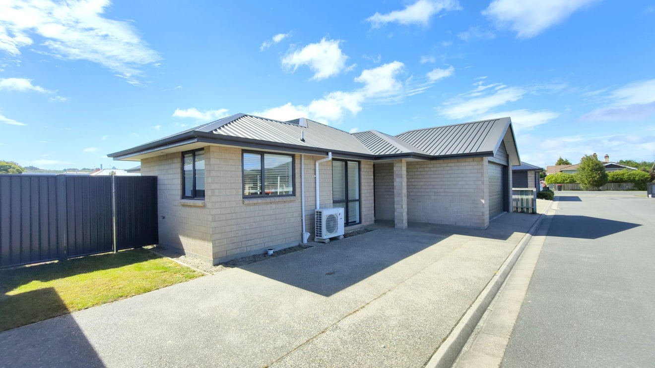 32C Lowe Street, Avenal, Invercargill - Carousel 14