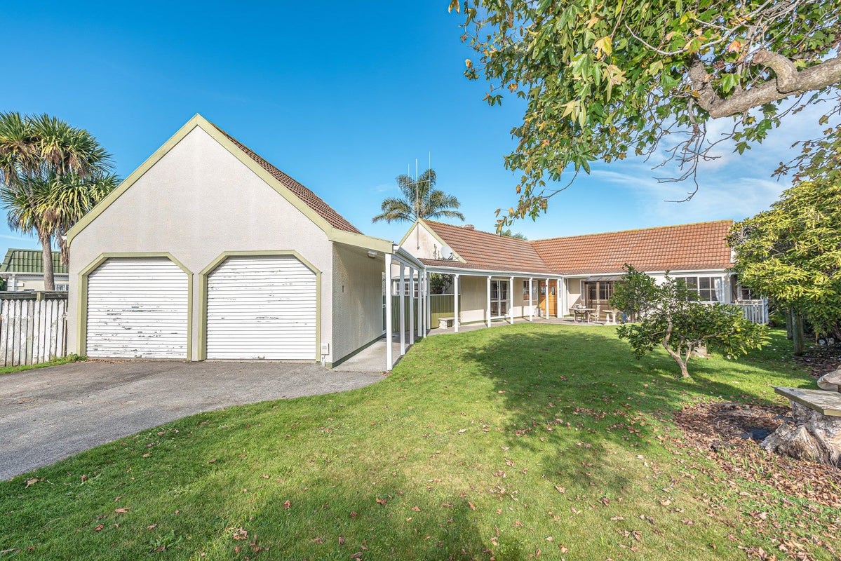 42 Dorset Road, Springvale, Whanganui - Carousel 1