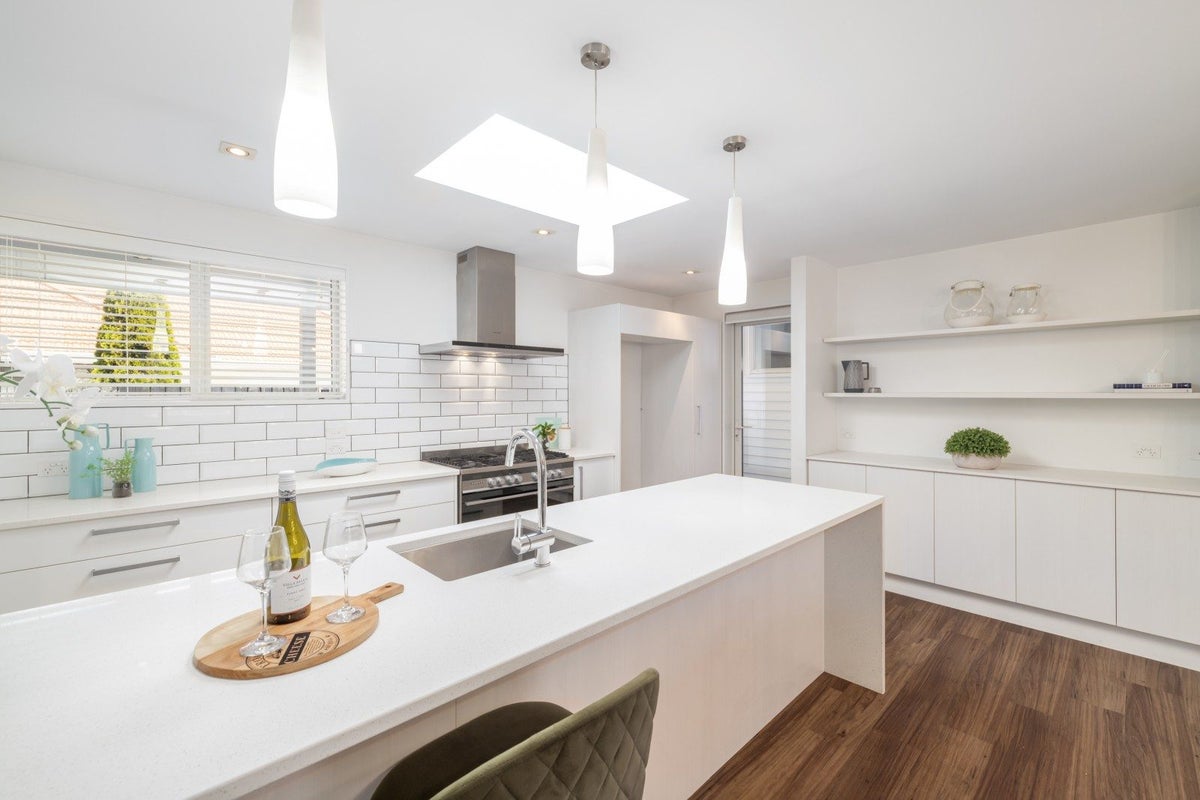 33 Reginald Street, Burwood, Christchurch - Carousel 2