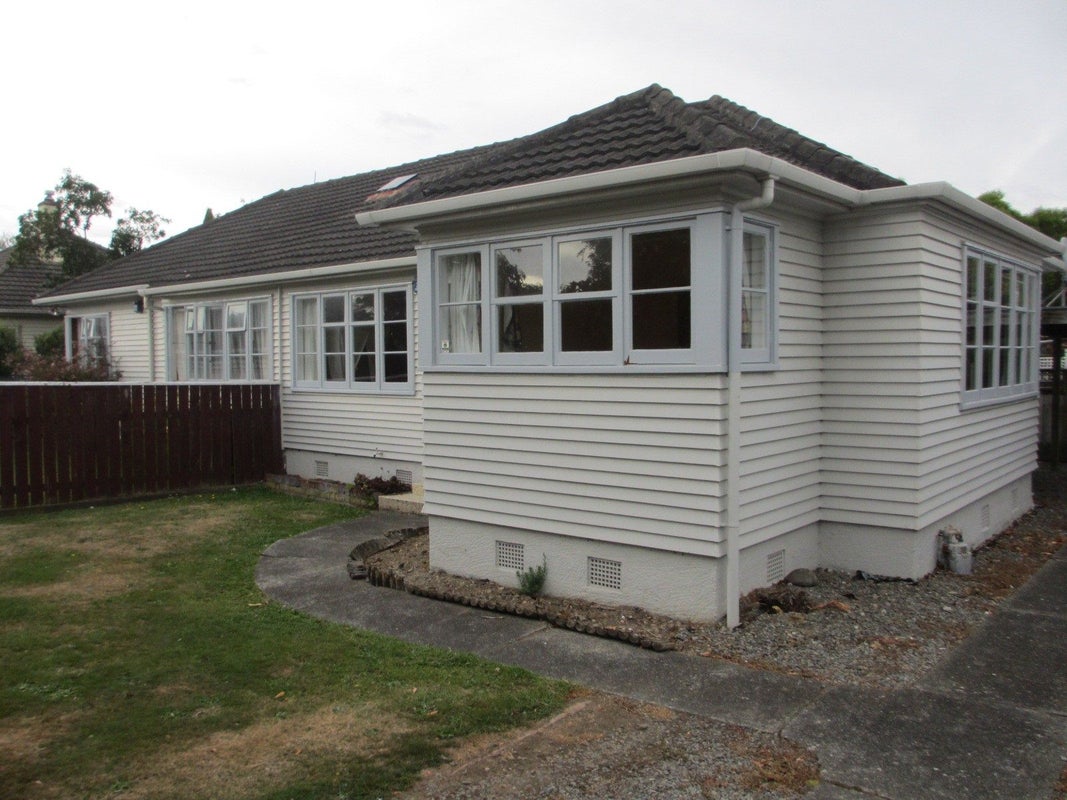 16 Millar Street, Terrace End, Palmerston North - Carousel 1