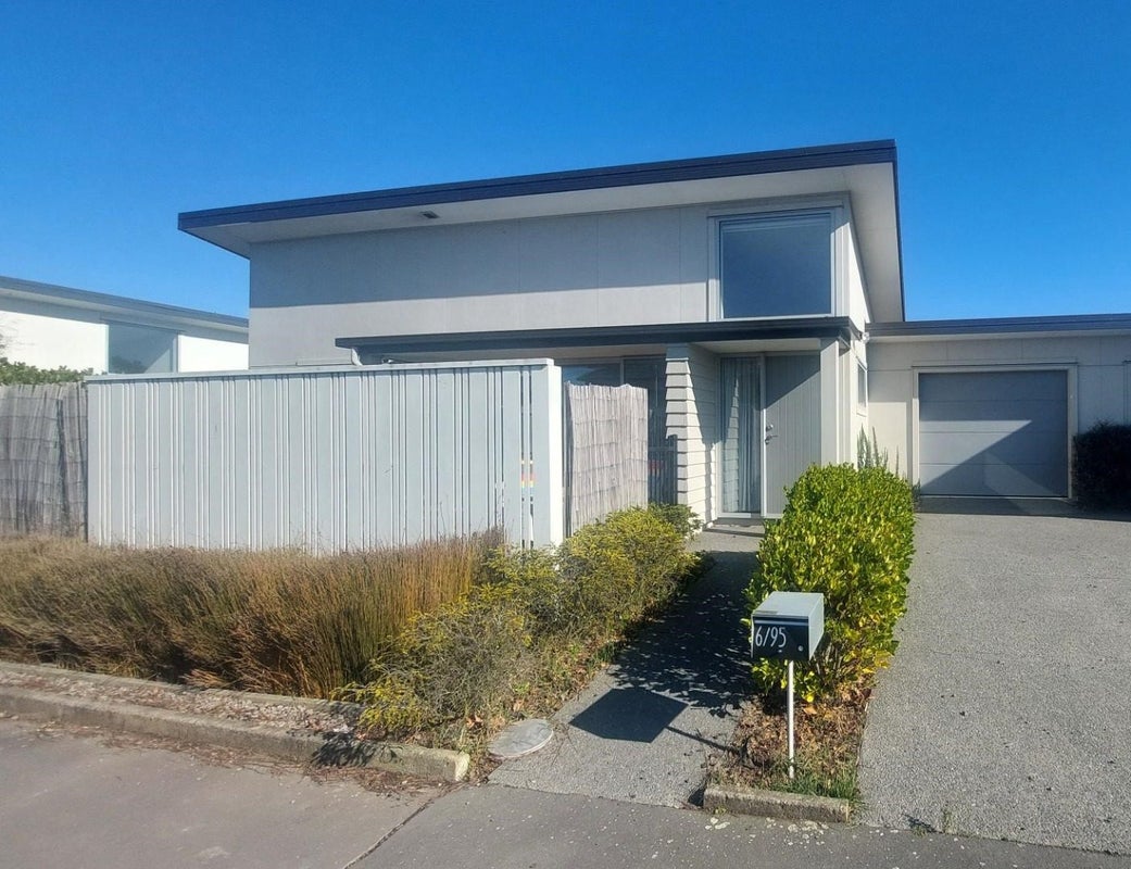 6/95 Packe Street, Edgeware, Christchurch - Carousel 1