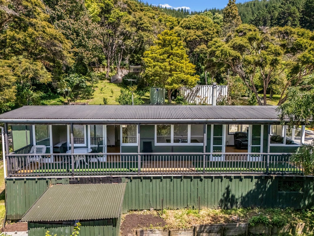 16 Hakahaka Road, Port Underwood, Picton - Carousel 1