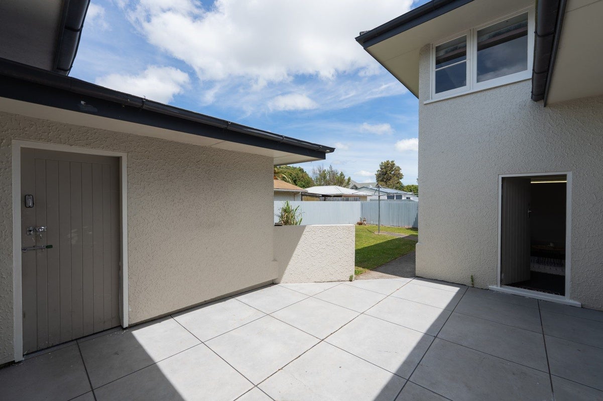 2 Squires Place, Awapuni, Palmerston North - Carousel 20