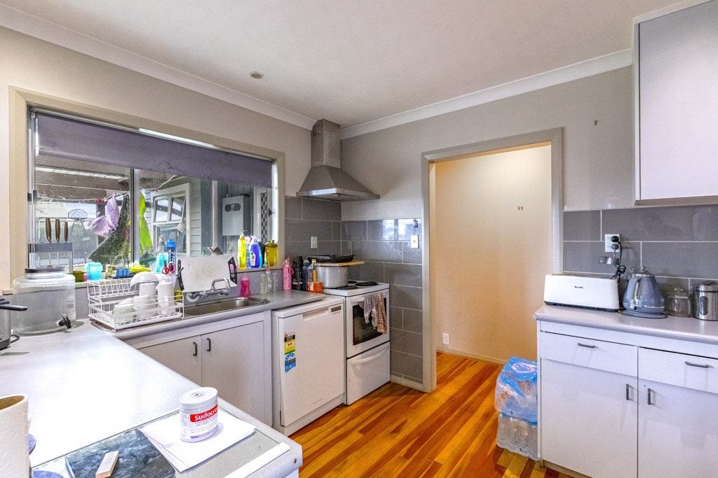 82 Wycliffe Street, Onekawa, Napier - Carousel 12