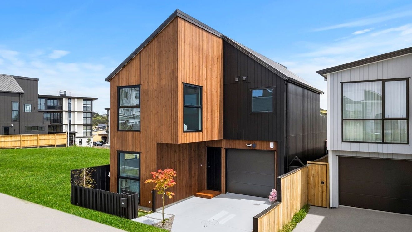 10 Kiokio Street, Long Bay, Auckland - Carousel 1