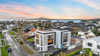 8B Sayegh Street, St Heliers, Auckland - Carousel 1