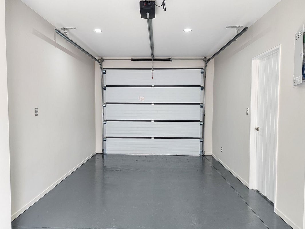 22D Totaravale Drive, Totara Vale, Auckland - Carousel 9