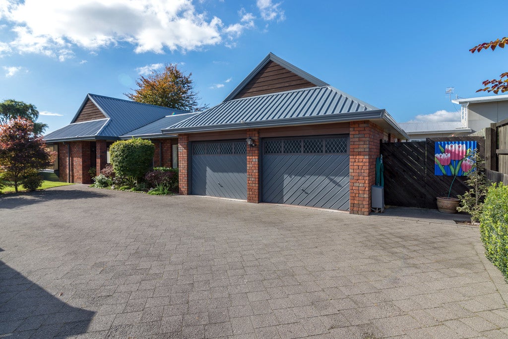 6 McLean Street, Glenholme, Rotorua - Carousel 2