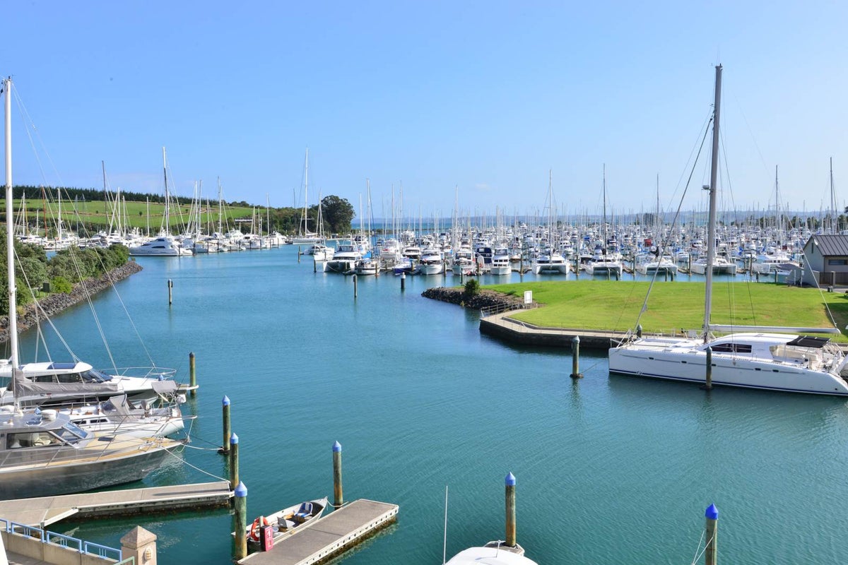 32 Harbour Village Drive, Gulf Harbour, Whangaparaoa - Carousel 2