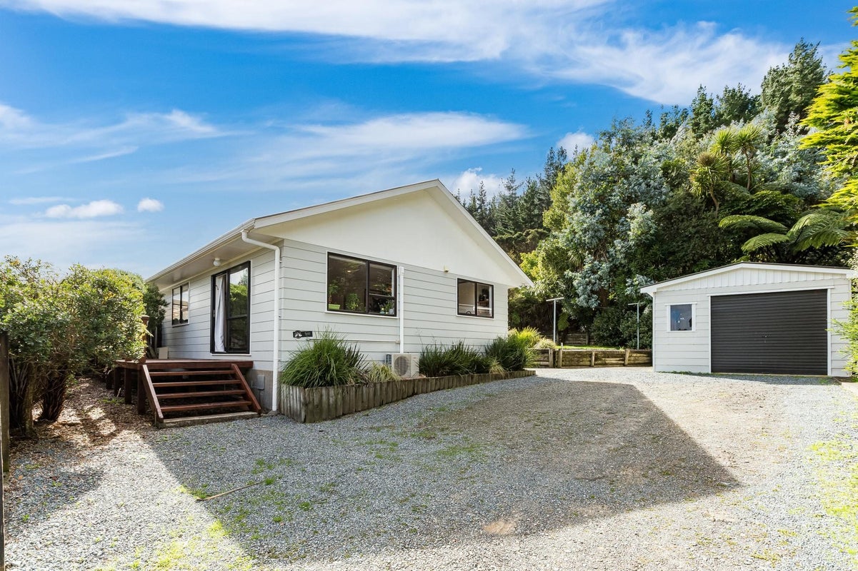 56B Trelawney Road, Wainuiomata, Lower Hutt - Carousel 1