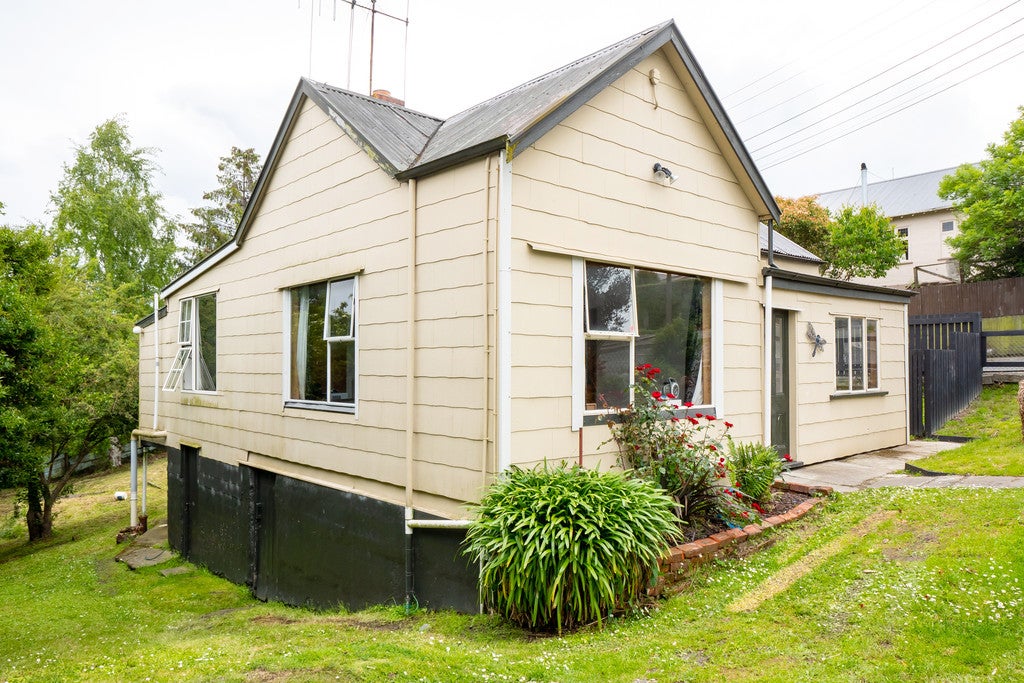 70 Avenue Road, West End, Timaru - Carousel 2