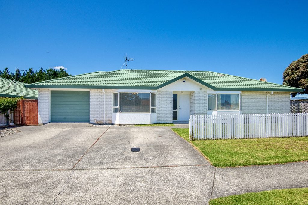 2G Cedar Drive, Paraparaumu Beach, Paraparaumu - Carousel 1