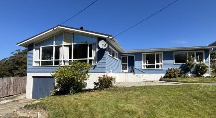 73B Tees Street, South Hill, Oamaru - Carousel 1
