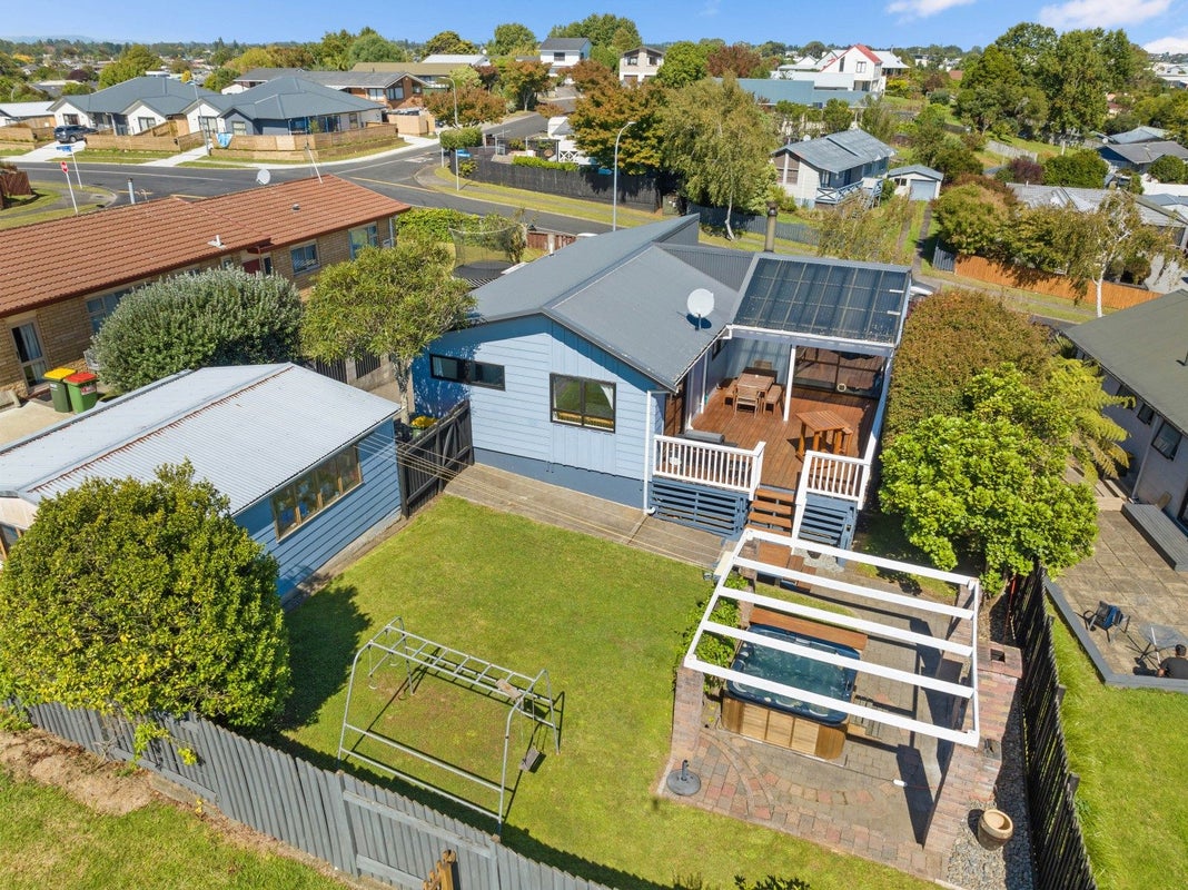 37 Cullimore Street, Pukete, Hamilton - Carousel 1