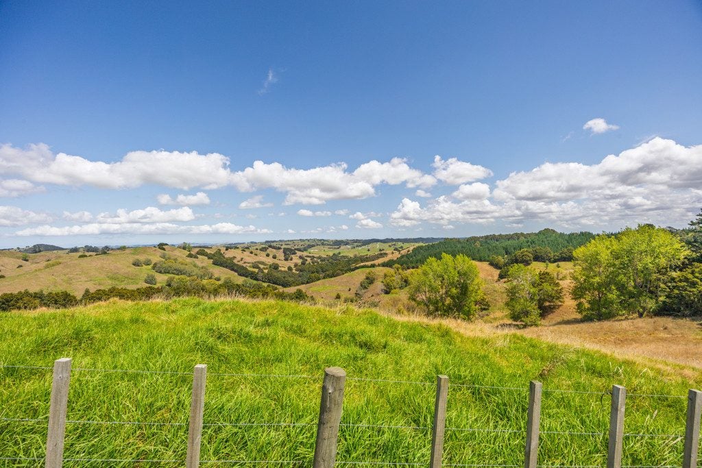 635 Golden Stairs Road, Mareretu, Maungaturoto - Carousel 30