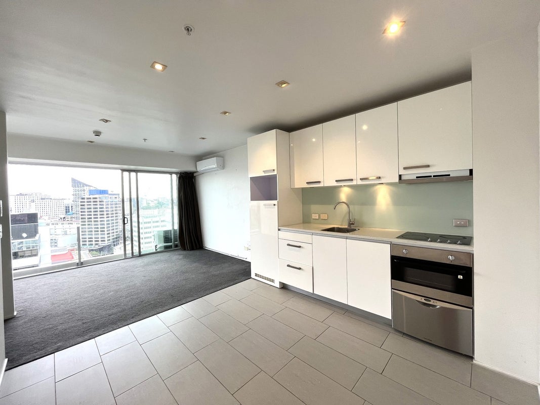 2207/6 Lorne Street, Auckland Central, Auckland - Carousel 2