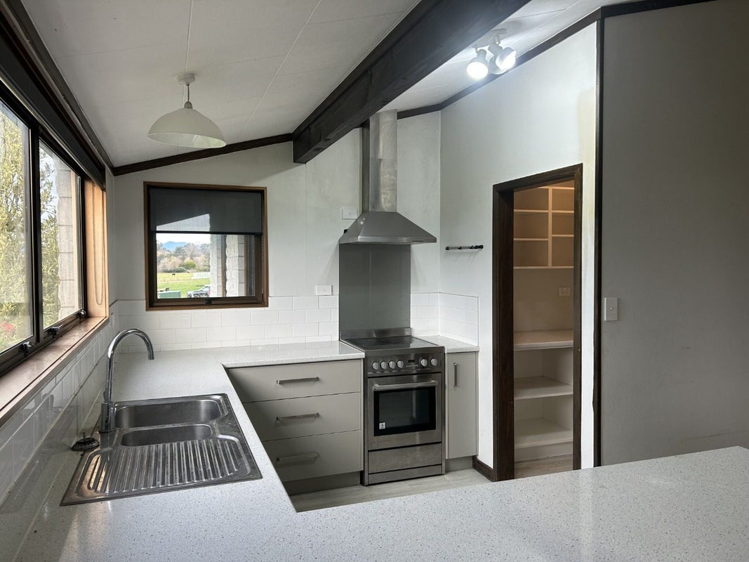 97 GARDNER VALLEY Road, Upper Moutere - Carousel 2