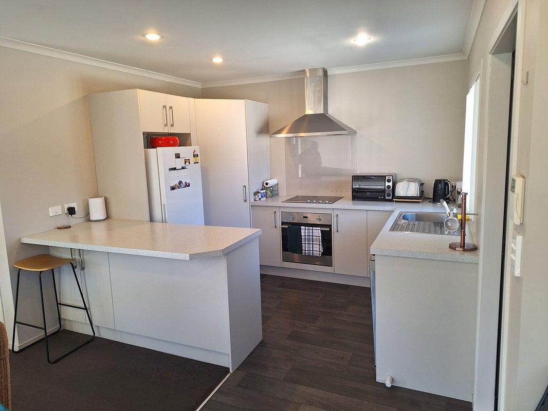2/150 Killarney Road, Frankton, Hamilton - Carousel 2