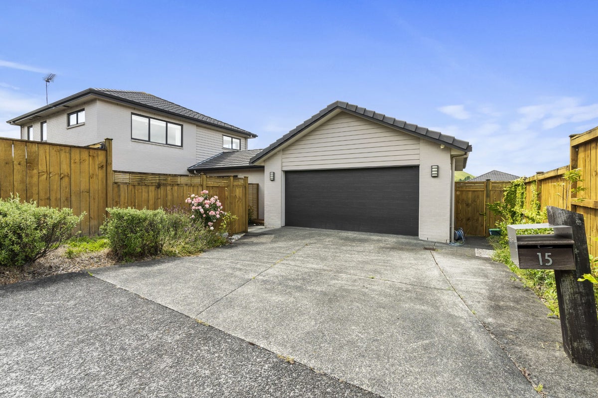 15 Barbarich Drive, Stonefields, Auckland - Carousel 17