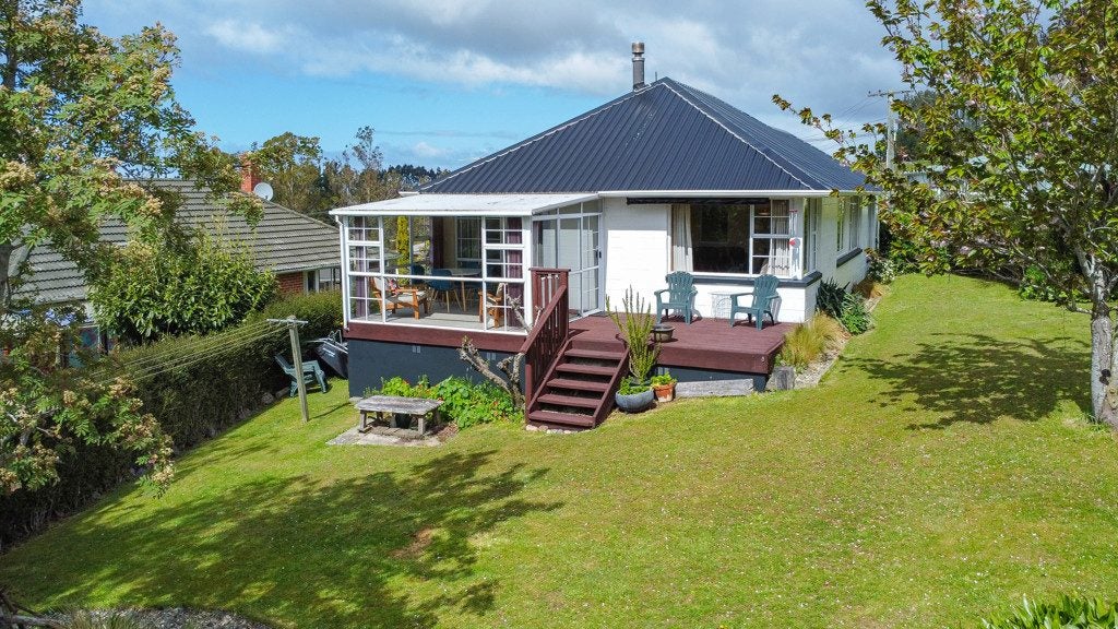 20 Statham Street, Brockville, Dunedin, Otago - Carousel 1
