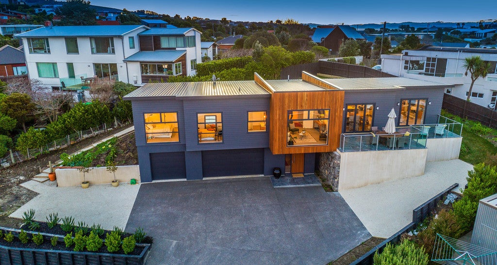 89A Taylors Mistake Road, Scarborough, Christchurch - Carousel 1
