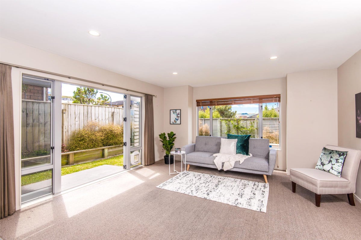 71 Amesbury Drive, Churton Park, Wellington - Carousel 2